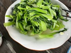 -七的湖·晚芳亭·阳澄湖农家菜·大闸蟹(莲花岛店)
