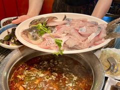 -老船舫·现做活鲜鱼馆(东郊记忆店)