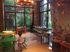 -三亚湾海居铂尔曼度假酒店