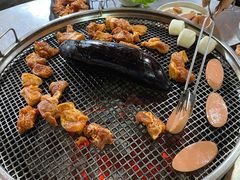 -小辣椒汤锅烧烤(温泉南街店)