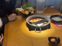 -呷哺呷哺(凯旋广场店)