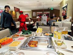 -海底捞火锅鲜切牛肉主题店(长寿路店)