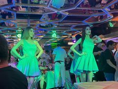 -金东尼人妖秀