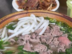 -花溪牛肉粉(八鸽岩店)