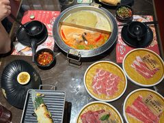 -一绪に和牛寿喜烧(罗湖益田假日店)