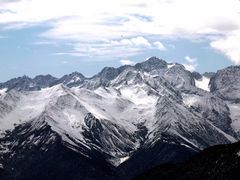 -亚拉雪山风景区