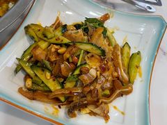 凉拌猪耳朵-老四川平头酸菜鱼(衙前店)