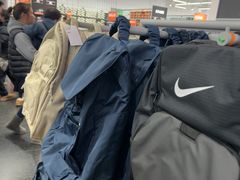 -NIKE上海青浦优选体验店