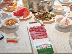 -潮牛壹号鲜牛肉火锅(光谷天地店)