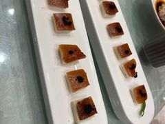 -无锡鼎尚皇冠酒店