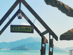 -城墙外BAR