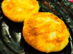 云南现烤鲜花饼-香巴拉云南餐厅(华莱坞店)