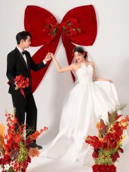 -喜爱高定婚纱摄影