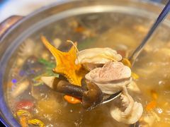 -千岛蚝高压锅生蚝·人参火锅(白云万达店)