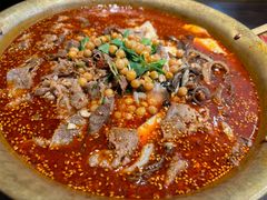 -张翻越·川渝冒菜·武汉黑鸭煲(城北万象城店)