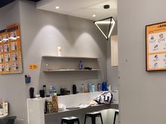 -超鹿运动(达信大厦店)