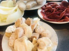 -九尺赵老四鲜鹅肠火锅