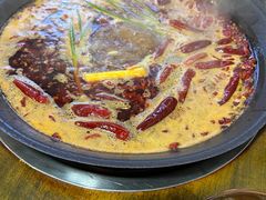 -黄潇洒老火锅(九眼桥宏济巷店)