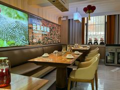 -俭寨大盘鸡·手抓肉·烧烤新疆菜(乌苏路店)