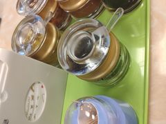-卓雅桂林米粉