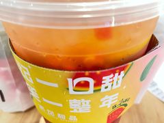 桃气瓜瓜柠檬茶-满记甜品(巴黎春天宝山店)