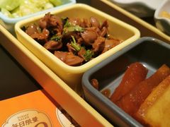 招牌前菜三品-羽鸽集·乳鸽专门店·地道顺德菜(岭南站店)