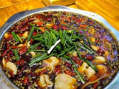 -乡土特色.冷锅鱼.牦牛肉汤锅