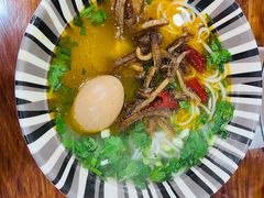 -花溪牛肉粉(八鸽岩店)