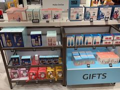 -维也纳国际机场