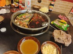 -彭三老火锅(枣子岚垭正街店)