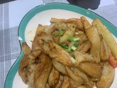 -彭耕记猪油炒小菜(吉联mall店)