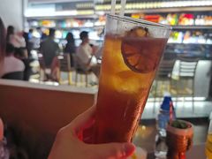 -TZ House音乐现场(来福士中心店)