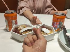 -江城小馆陕南妈妈菜·全球旅行餐厅(钟楼店)