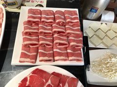 -何鲜菇火锅(大营盘店)