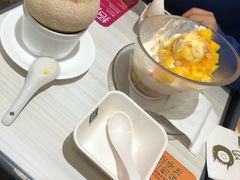 -满记甜品(日月光二店)