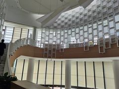 -广州市白云区图书馆