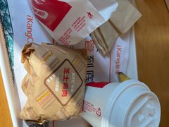 -爱康国宾体检中心(五角场万达广场分院)