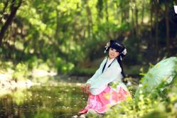 -九月鹰飞汉服摄影工作室