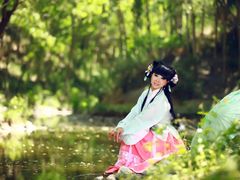 -九月鹰飞汉服摄影工作室