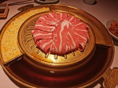 芝士煎蛋锅底-猪啊牛呀羊啊铜盘烤肉(正大广场店)