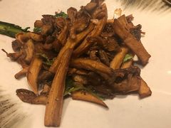 海盐菌菇-丝路金桃·新疆菜(徐汇店)