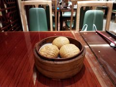 -广州中心皇冠假日酒店·百粤楼