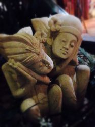 -蕾蕾美颜美容美体