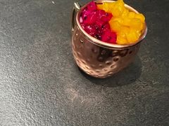 -铭牛烧肉·和牛海鲜自助(高新月牙湖店)