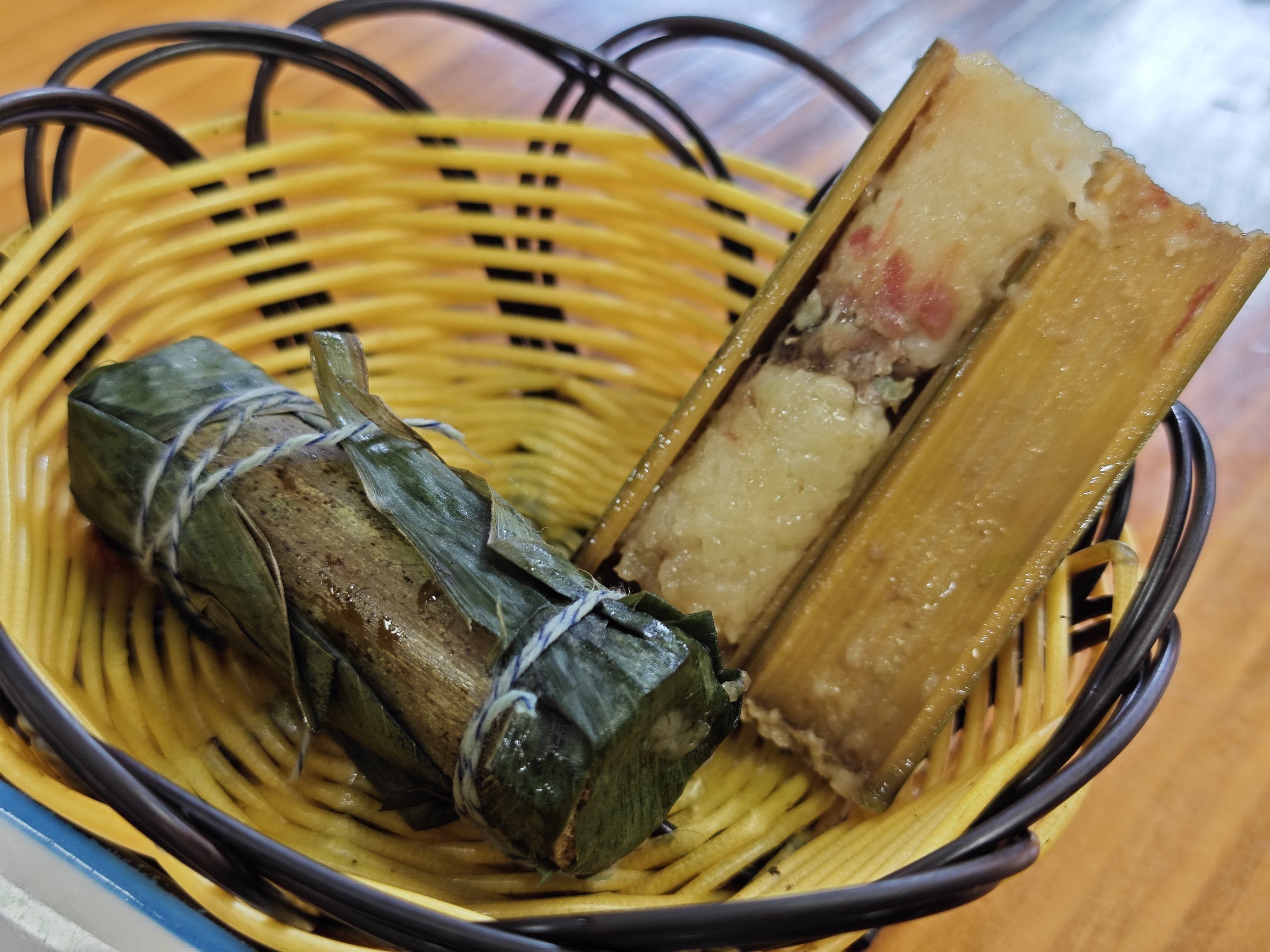 袖珍竹筒饭 还没有手指头粗 竹筒饭#地方特色美食