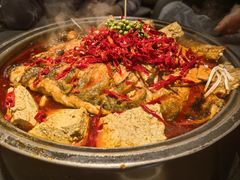 -辣尚瘾·烤鱼·新川菜(牡丹园直营店)