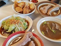 -黄亚细肉骨茶(仰光路店)