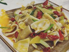 -启东海鲜人家(古美路店)