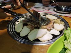 -老炉家木炭烤肉(长江国际店)