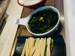 -左庭右院鲜牛肉火锅(金山万达店)